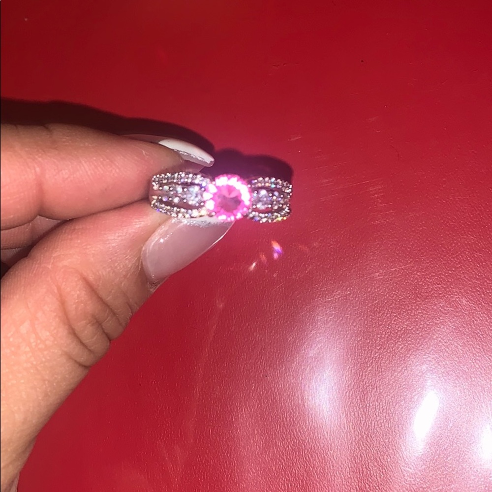 Woman’s Ring